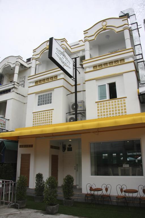 Cafe De Paris Hotel Patong Kültér fotó
